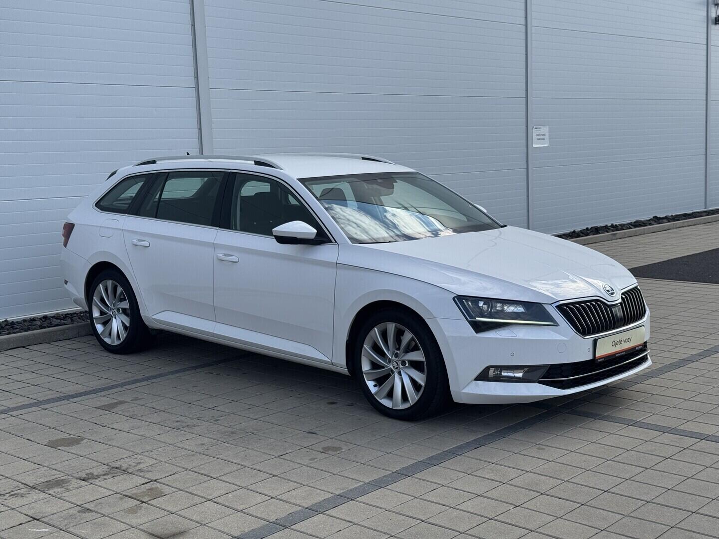 O619V07879_12.webp_SUPERB Style 2.0 TDI 140 kW automat, DPH