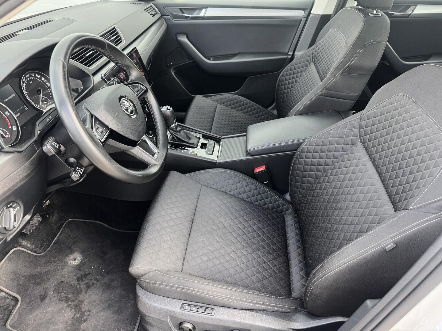 O619V07879_26.webp_SUPERB Style 2.0 TDI 140 kW automat, DPH