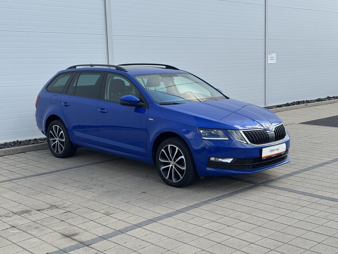 O619V07883_12.webp_OCTAVIA Style Extra 2.0 TDI 110 kW automat