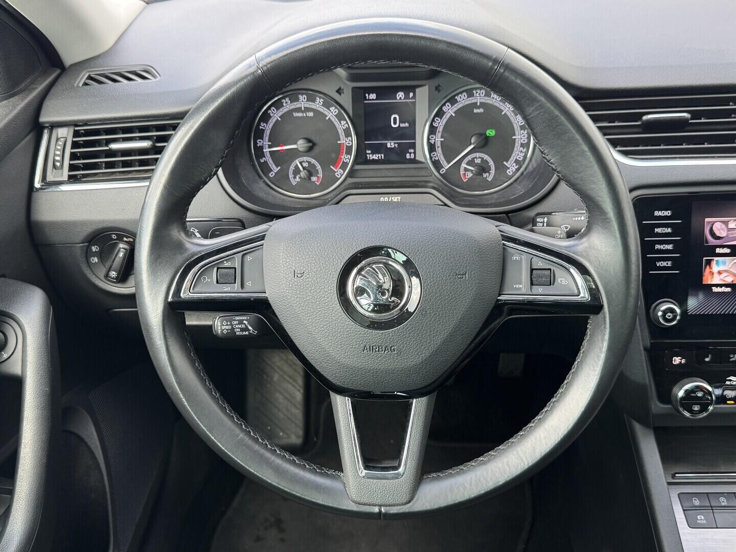 O619V07883_20.webp_OCTAVIA Style Extra 2.0 TDI 110 kW automat