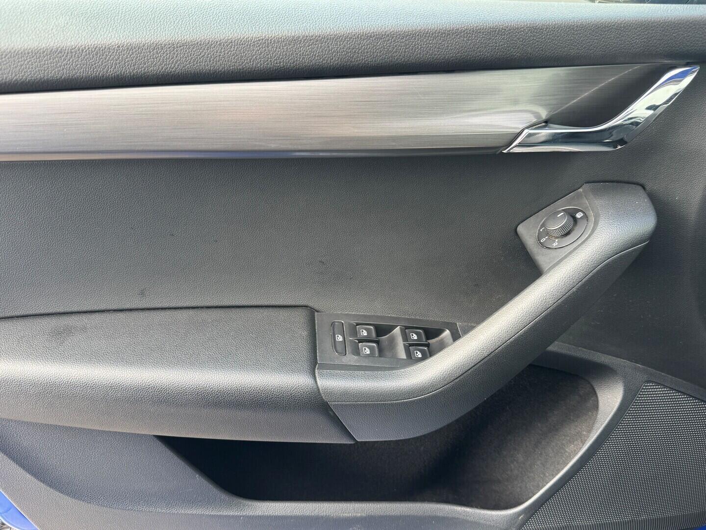O619V07883_24.webp_OCTAVIA Style Extra 2.0 TDI 110 kW automat