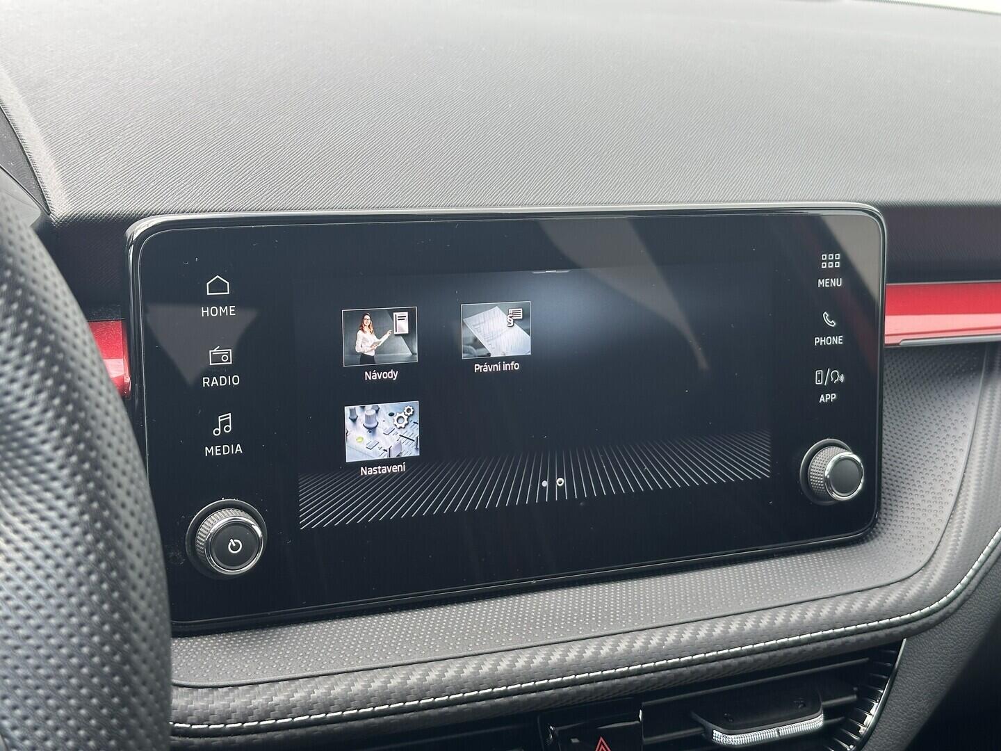 O619V07886_25.webp_FABIA Monte Carlo 1.0 TSI 85 kW automat, DPH