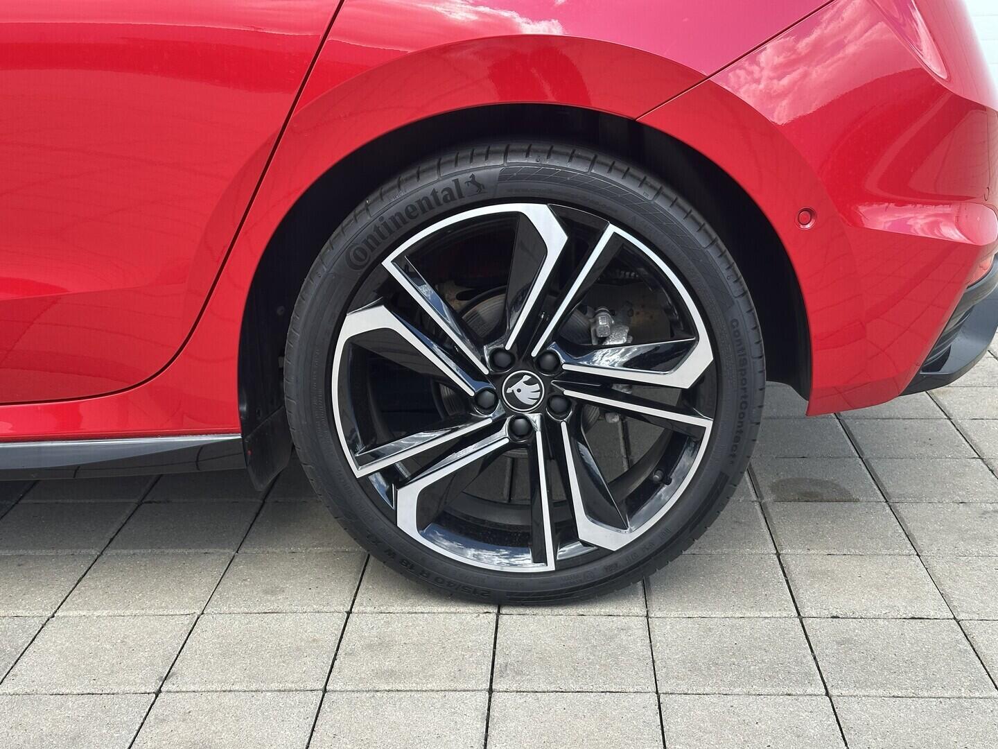 O619V07886_29.webp_FABIA Monte Carlo 1.0 TSI 85 kW automat, DPH