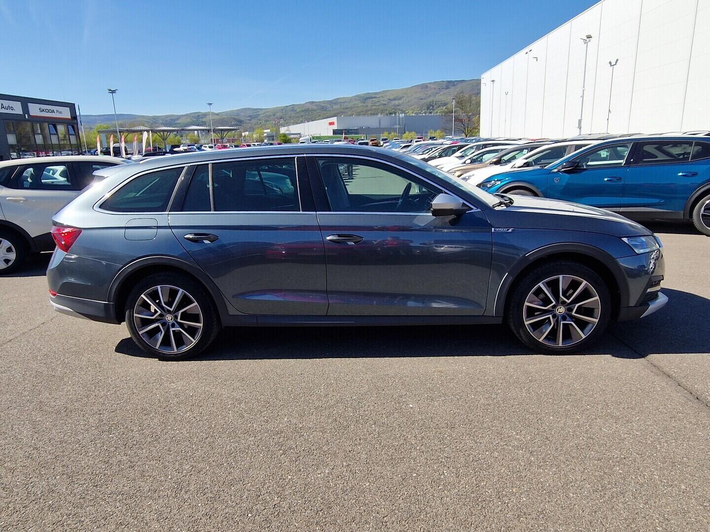 O619V07894_12.webp_OCTAVIA Scout 2.0 TDI 147 kW automat