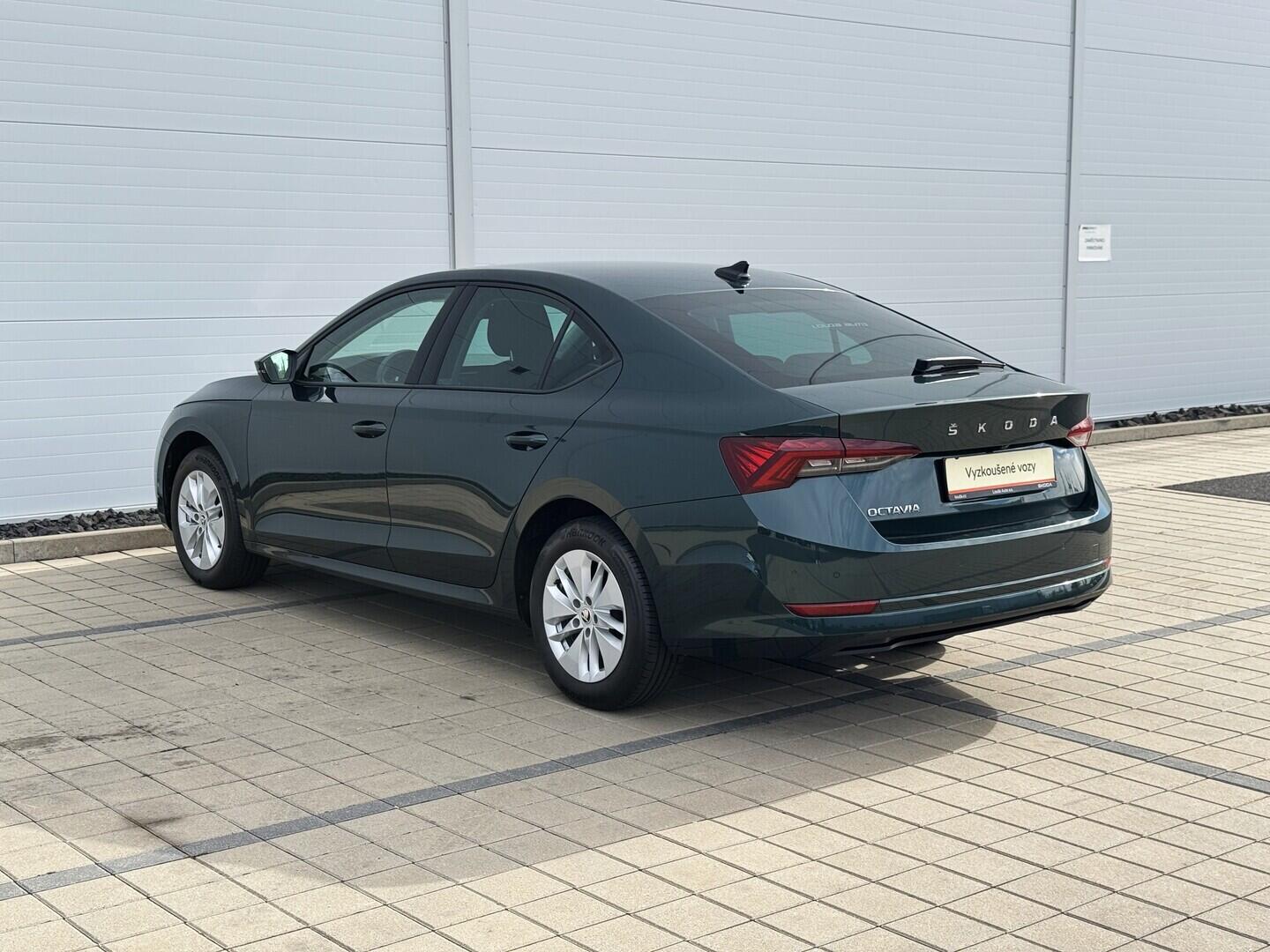 O619V07895_16.webp_OCTAVIA Ambition 2.0 TDI 85 kW manuál, DPH
