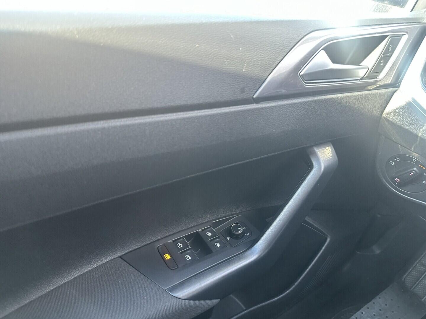 O619V07900_23.webp_POLO Highline 1.0 TSI 85 kW automat, DPH