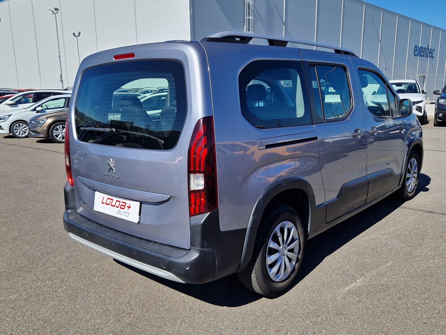 O619V07902_11.webp_RIFTER Allure 1.5 BlueHDi 96 kW manuál