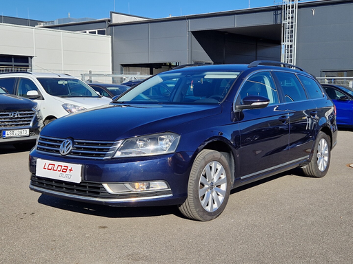 PASSAT VARIANT  Comfortline 2.0 TDI 103 kW manuál