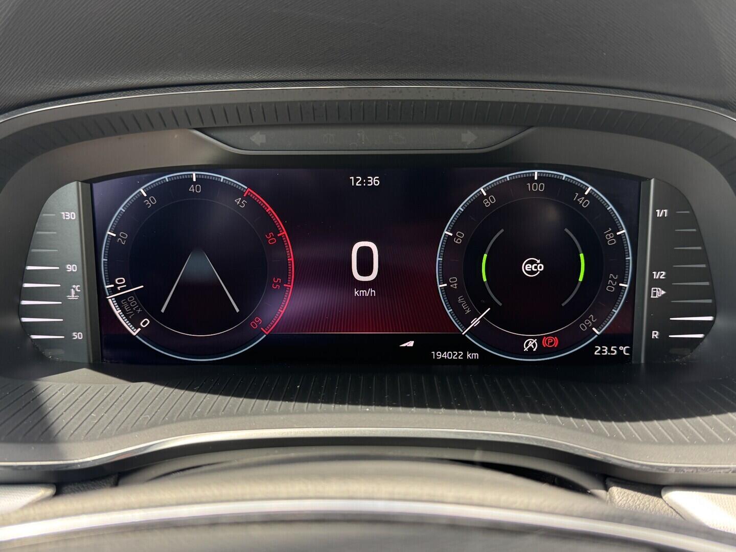 O619V07915_19.webp_OCTAVIA Style 2.0 TDI 85 kW manuál, DPH