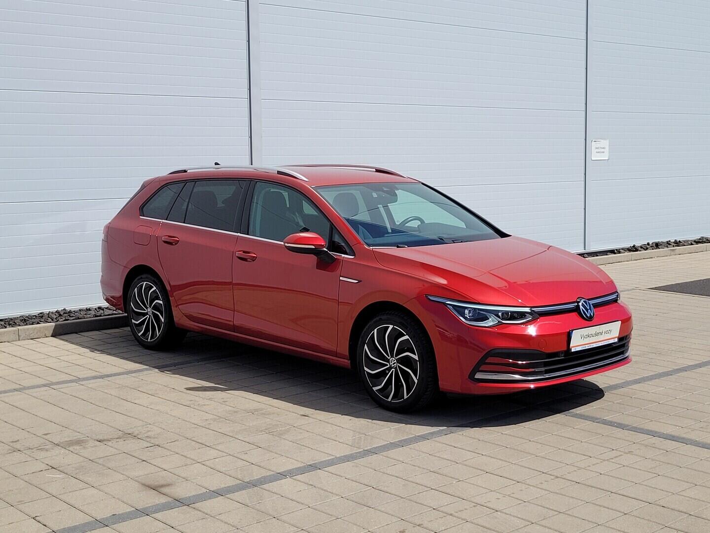 O619V07919_12.webp_GOLF VARIANT Style 1.5 TSI 110 kW manuál, DPH