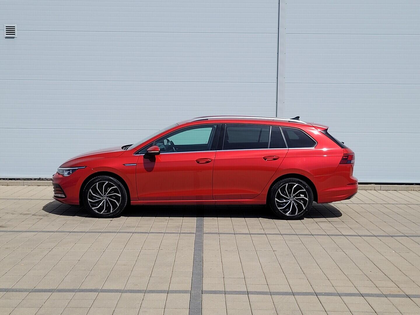 O619V07919_17.webp_GOLF VARIANT Style 1.5 TSI 110 kW manuál, DPH