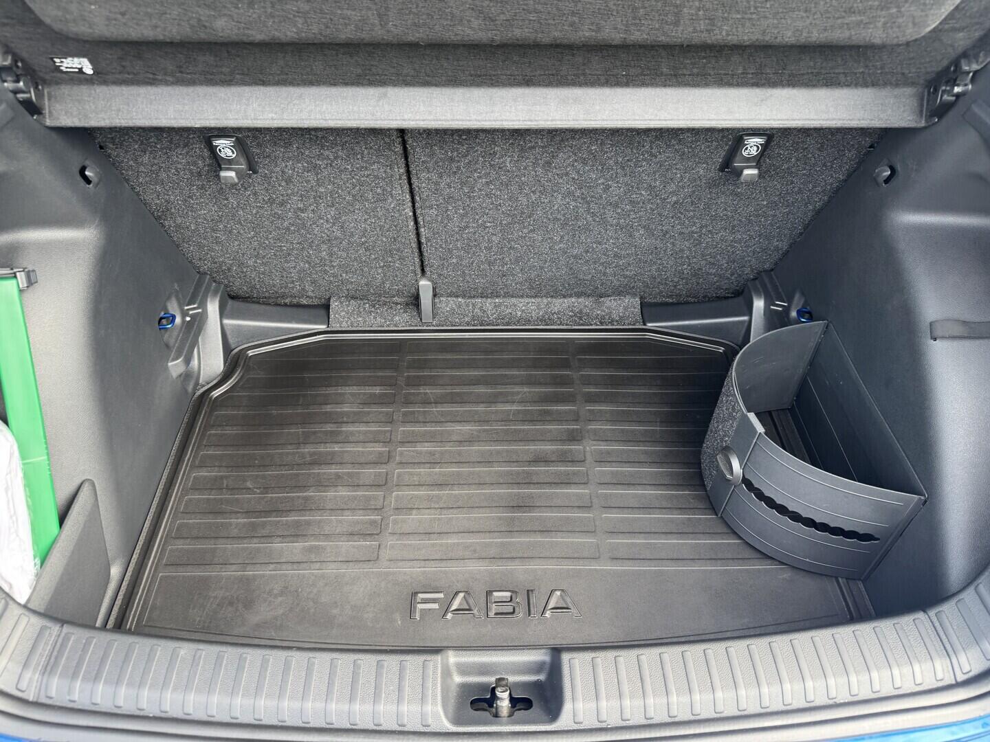 O619V07920_35.webp_FABIA Selection 1.5 TSI 110 kW automat