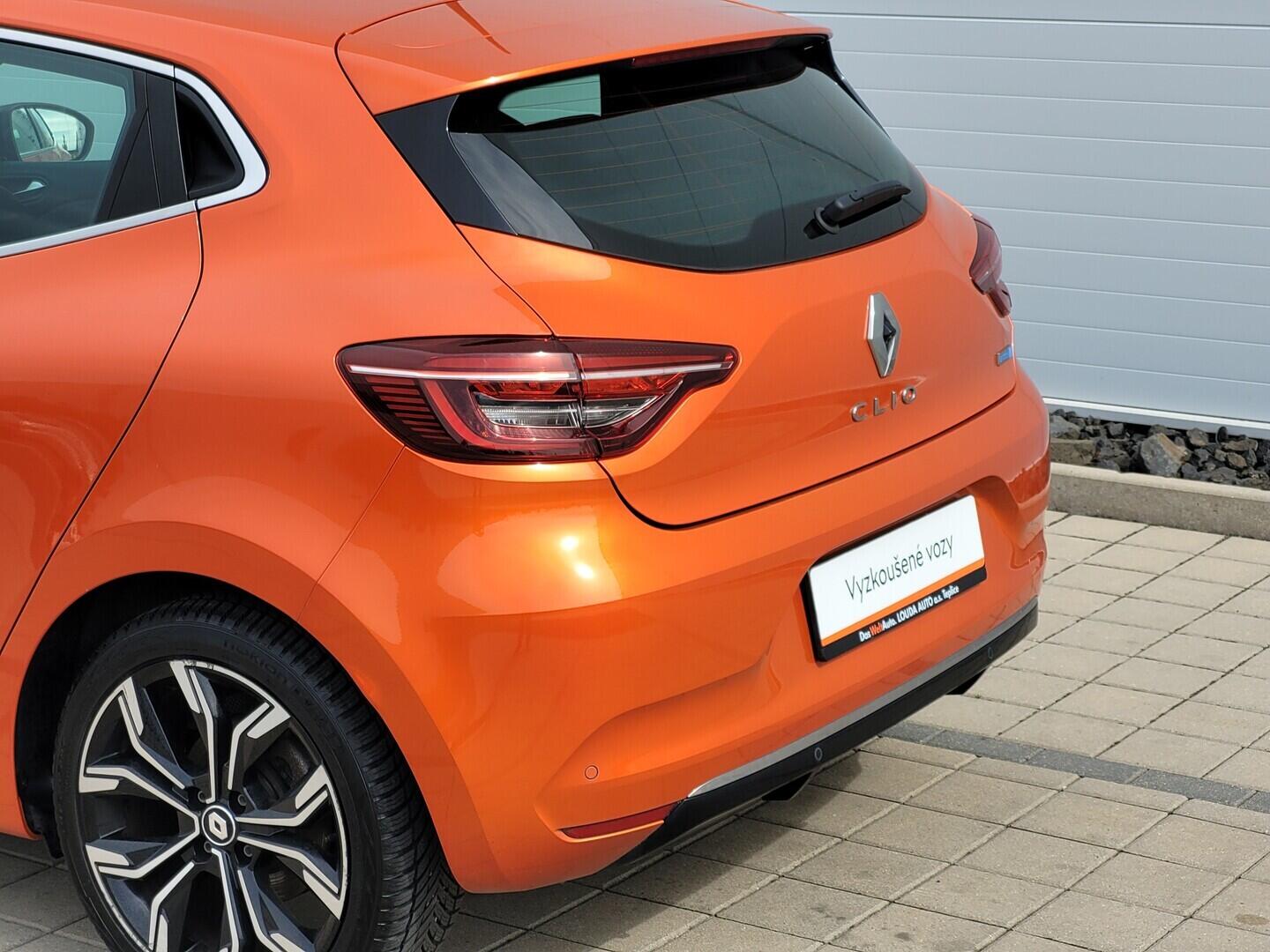 O619V07936_30.webp_CLIO Intense 1.6             103 kW automat