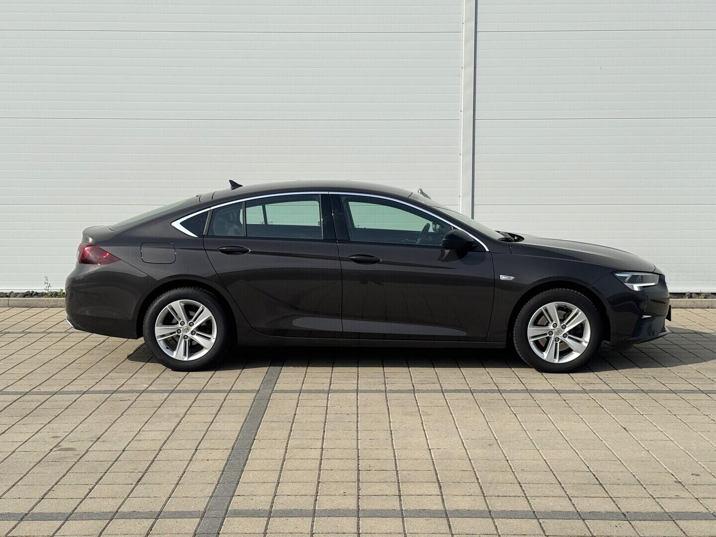 O619V07942_13.webp_INSIGNIA Elegance grand sport 2.0 cdti 128 kW automat