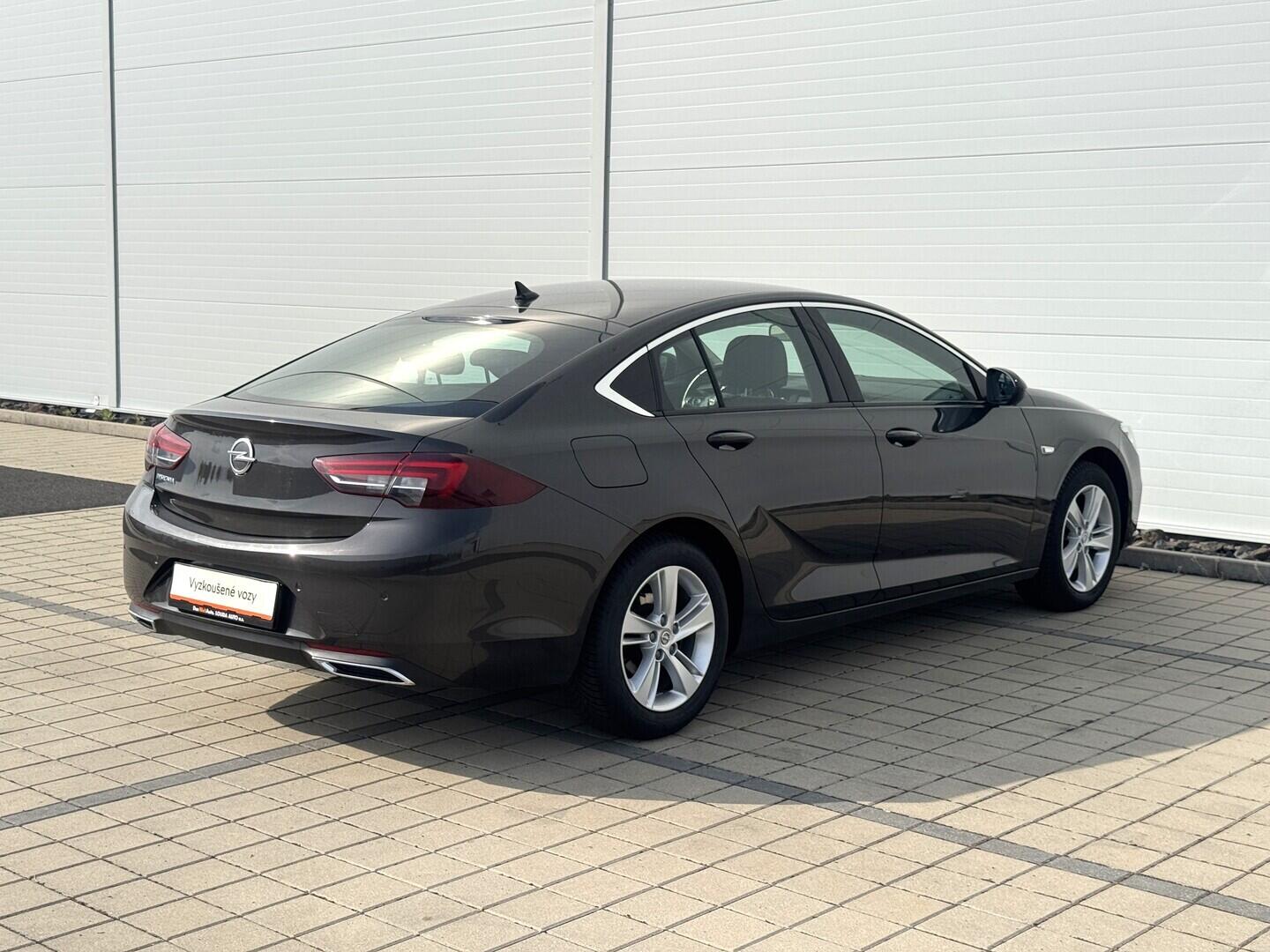 O619V07942_14.webp_INSIGNIA Elegance grand sport 2.0 cdti 128 kW automat