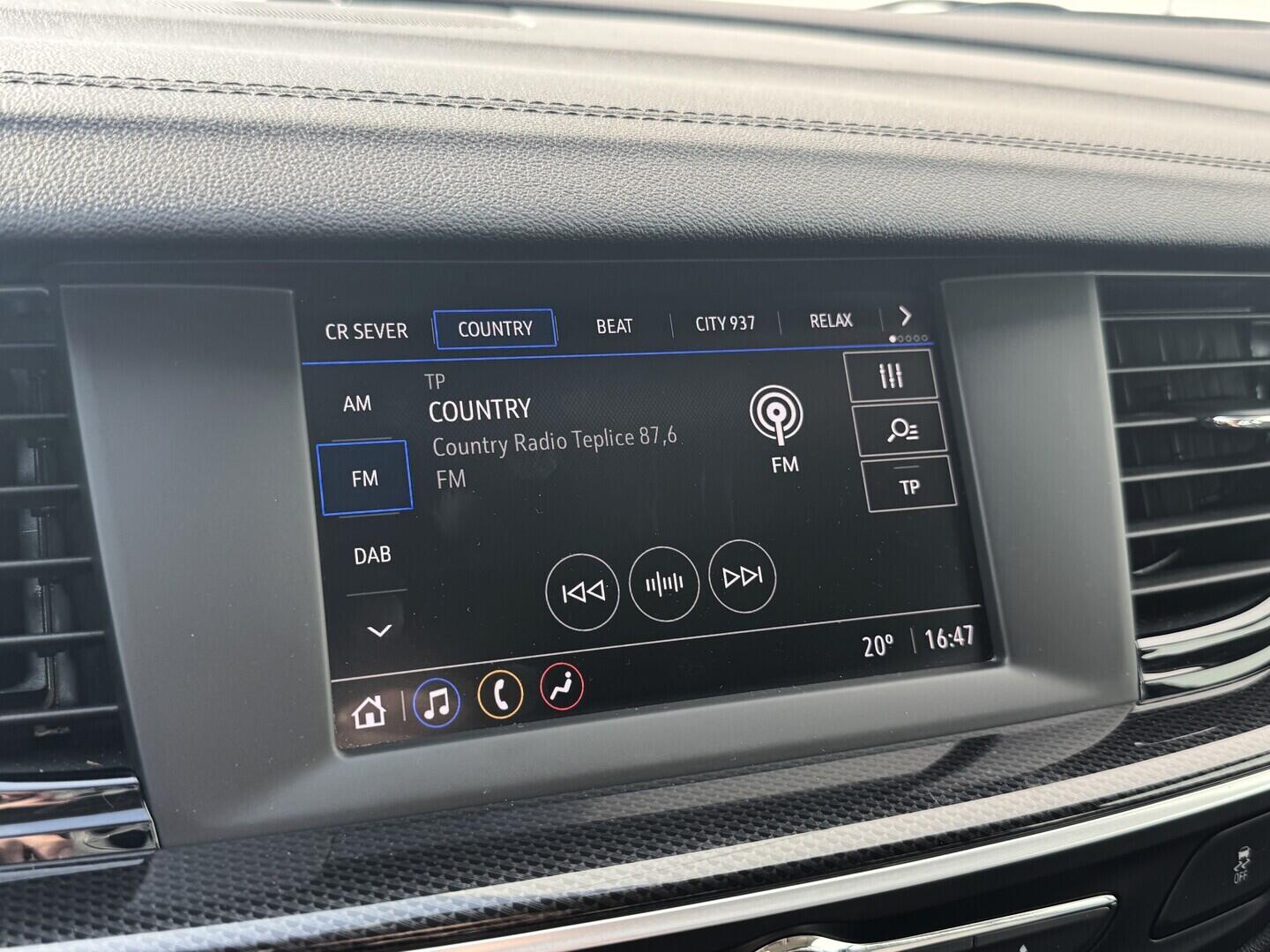O619V07942_30.webp_INSIGNIA Elegance grand sport 2.0 cdti 128 kW automat