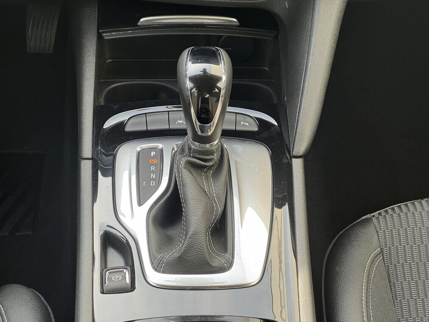 O619V07942_33.webp_INSIGNIA Elegance grand sport 2.0 cdti 128 kW automat
