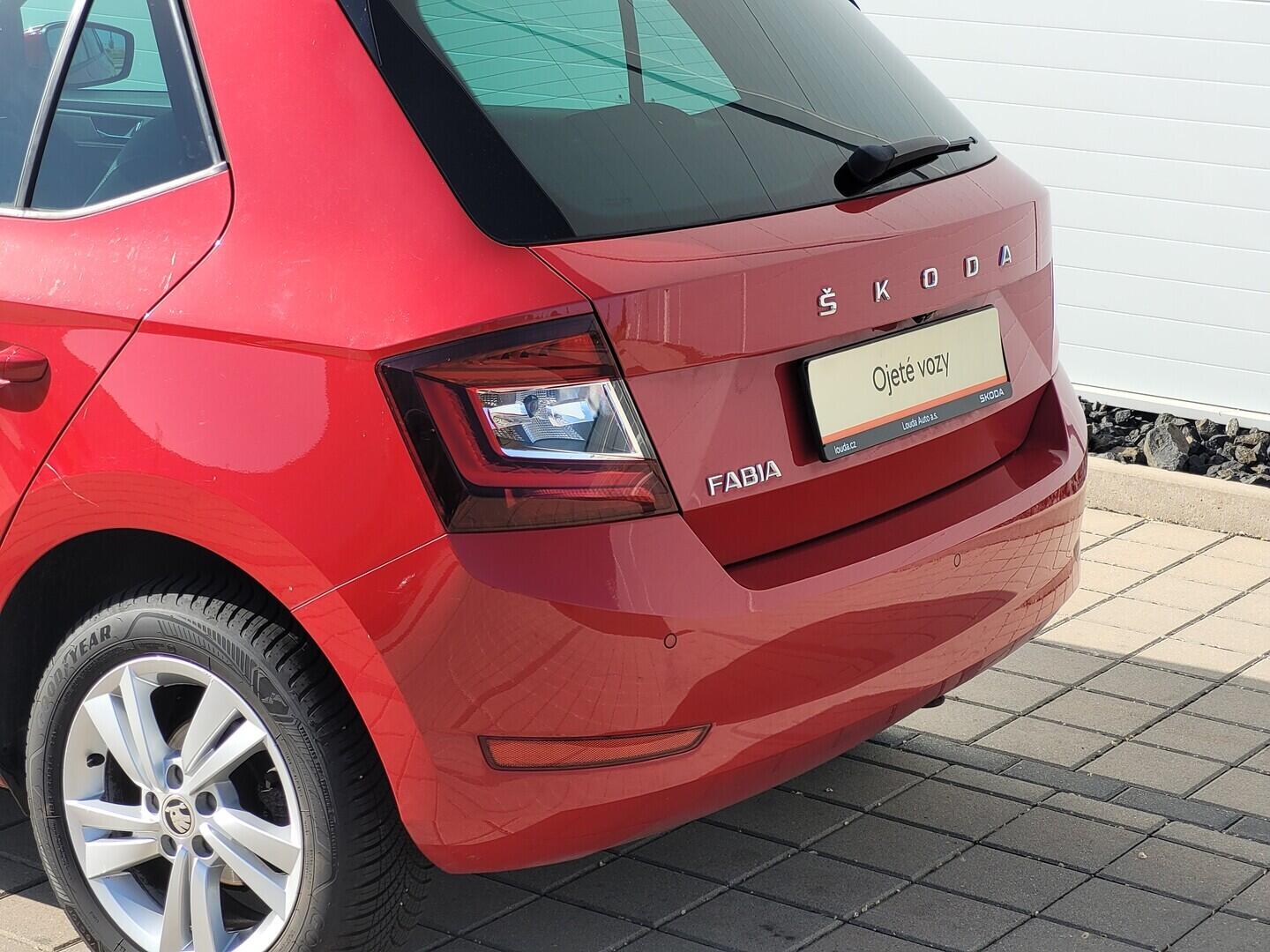 O619V07949_30.webp_FABIA Style 1.0 TSI 70 kW manuál
