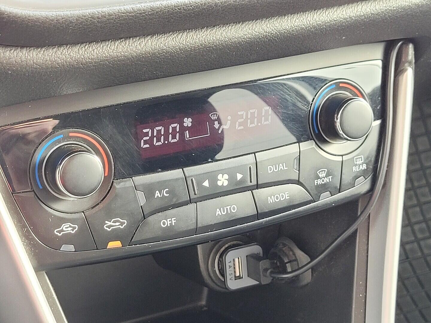 O619V07969_21.webp_SX4 S-CROSS Premium Allgrip 1.0 BoosterJet 82 kW manuál