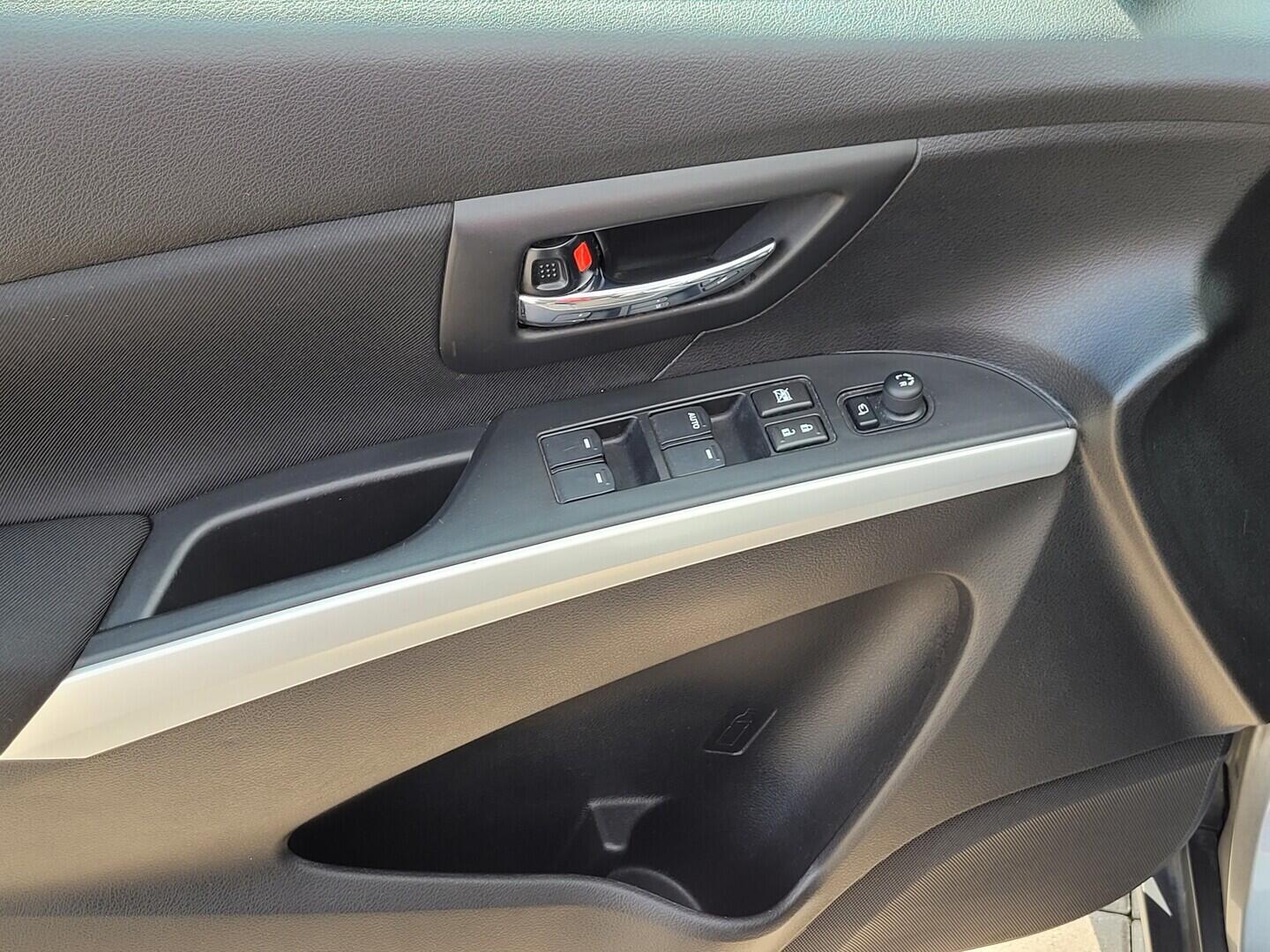 O619V07969_32.webp_SX4 S-CROSS Premium Allgrip 1.0 BoosterJet 82 kW manuál