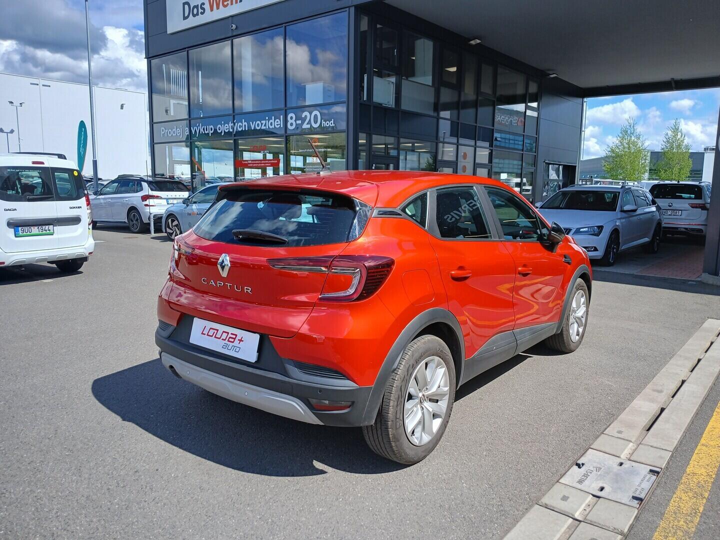 O619V07975_11.webp_CAPTUR Zen 1.0  67 kW manuál