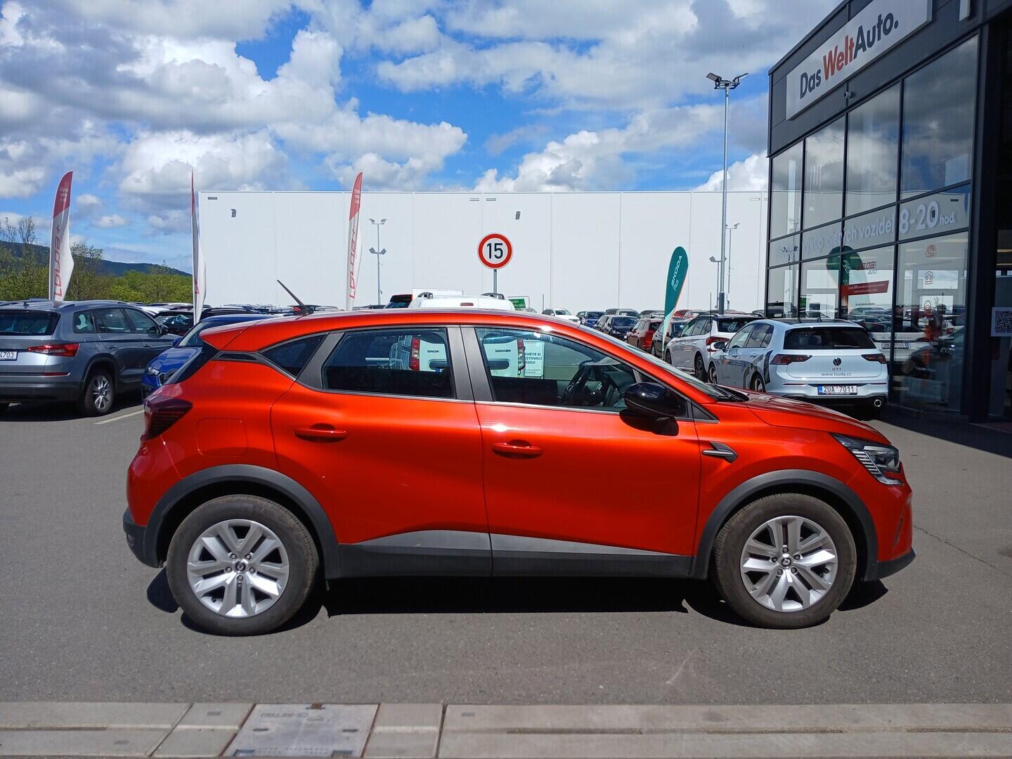O619V07975_12.webp_CAPTUR Zen 1.0  67 kW manuál