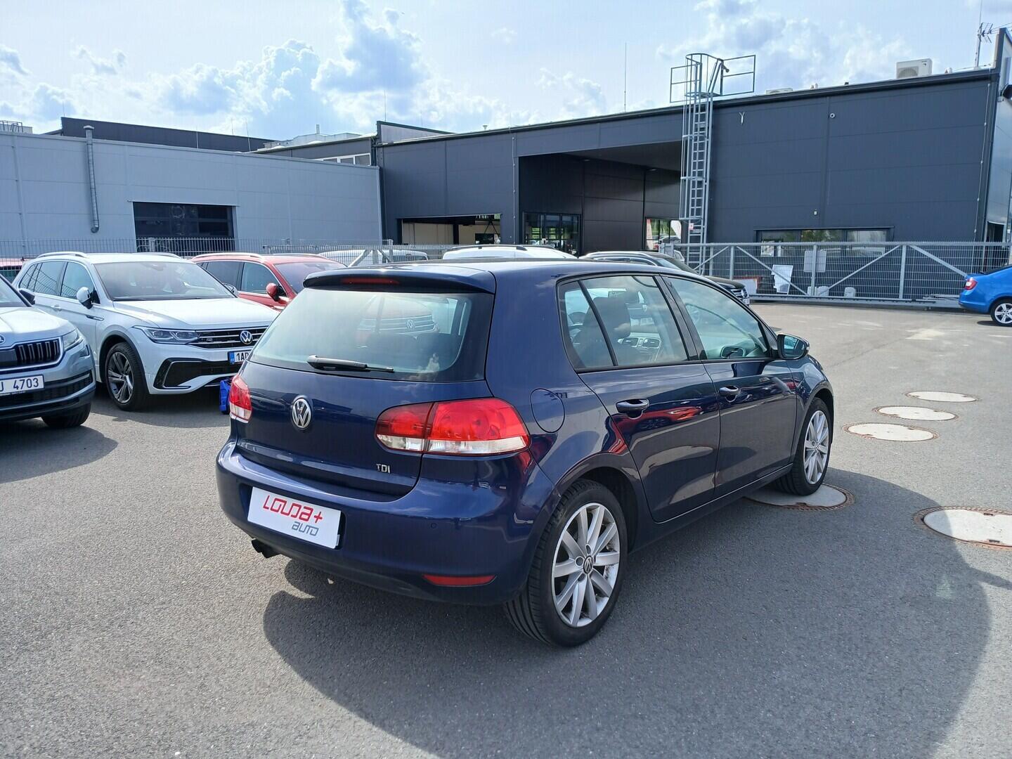 O619V07989_11.webp_GOLF Highline 2.0 TDI 103 kW automat