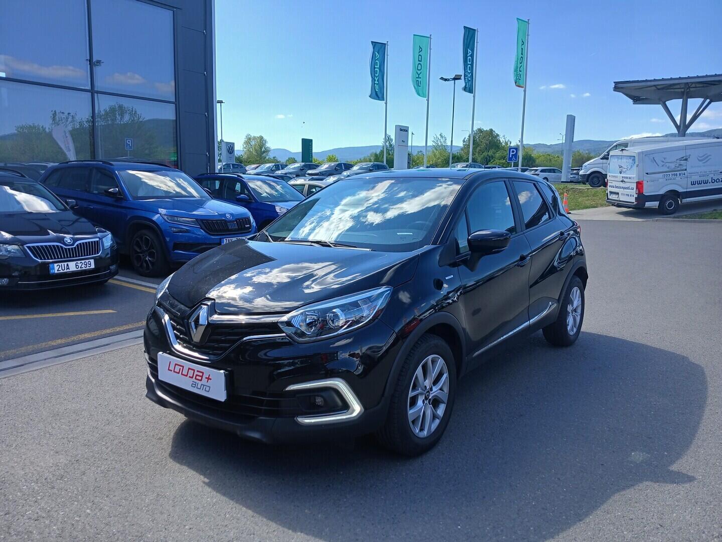 O619V07996_10.webp_CAPTUR Limited 0.9 TCe 66 kW manuál