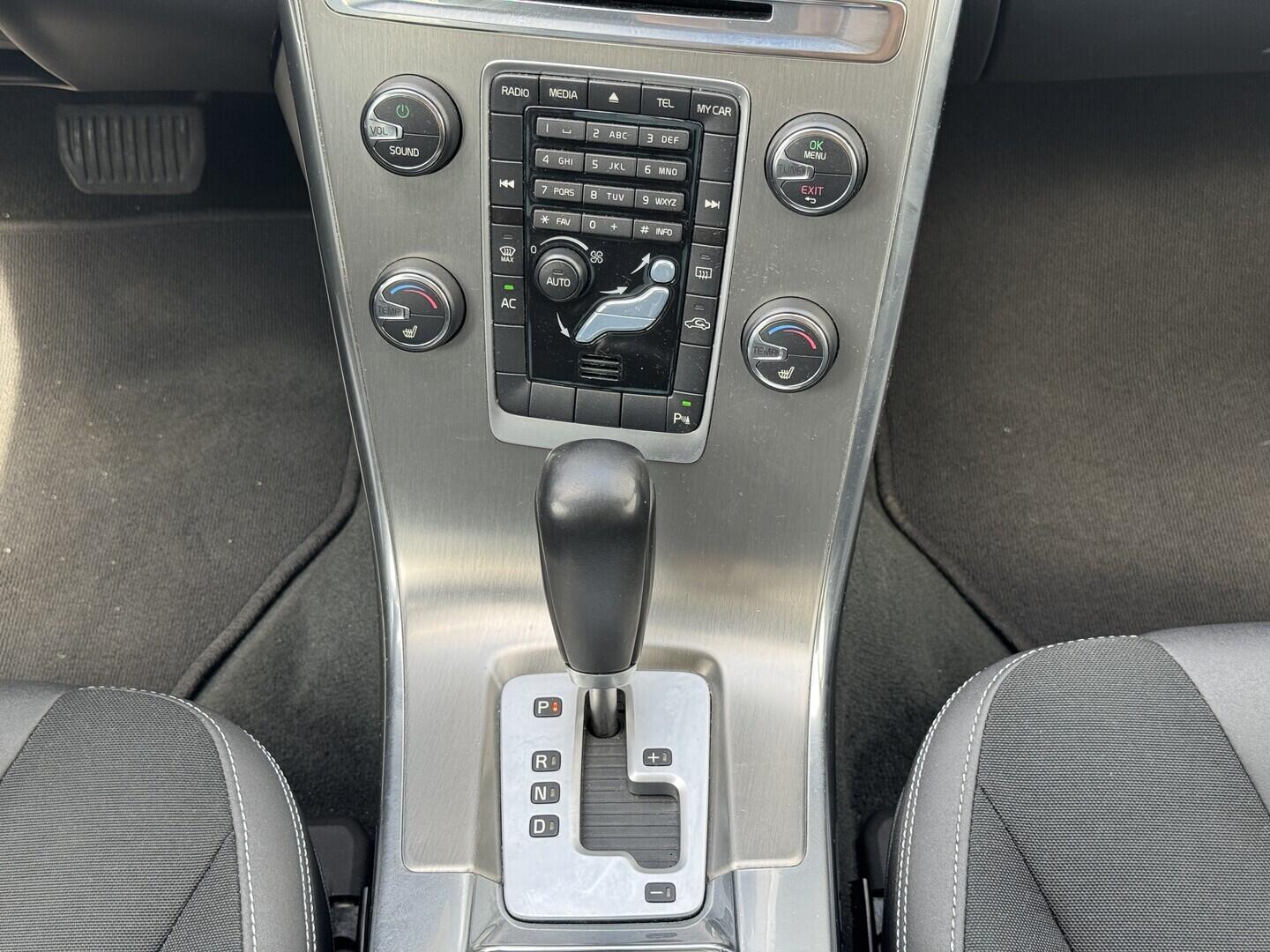 O619V08009_28.webp_XC60  2.0 D4 120 kW automat