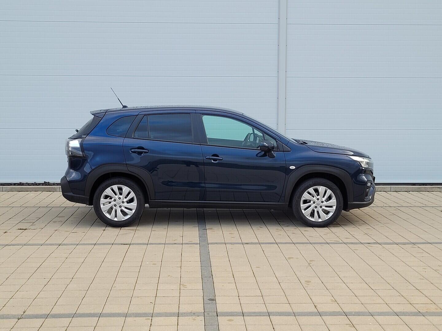 O619V08014_12.webp_SX4 S-CROSS  1.4 BoosterJet 95 kW manuál