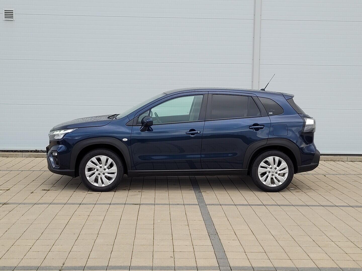 O619V08014_15.webp_SX4 S-CROSS  1.4 BoosterJet 95 kW manuál