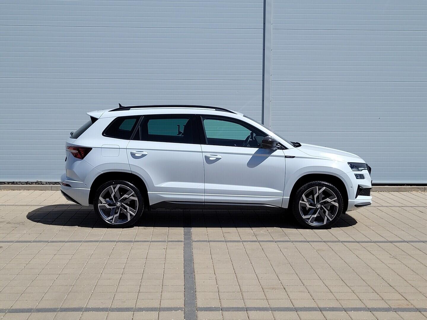 O619V08018_13.webp_KAROQ SportLine 1.5 TSI 110 kW automat, DPH