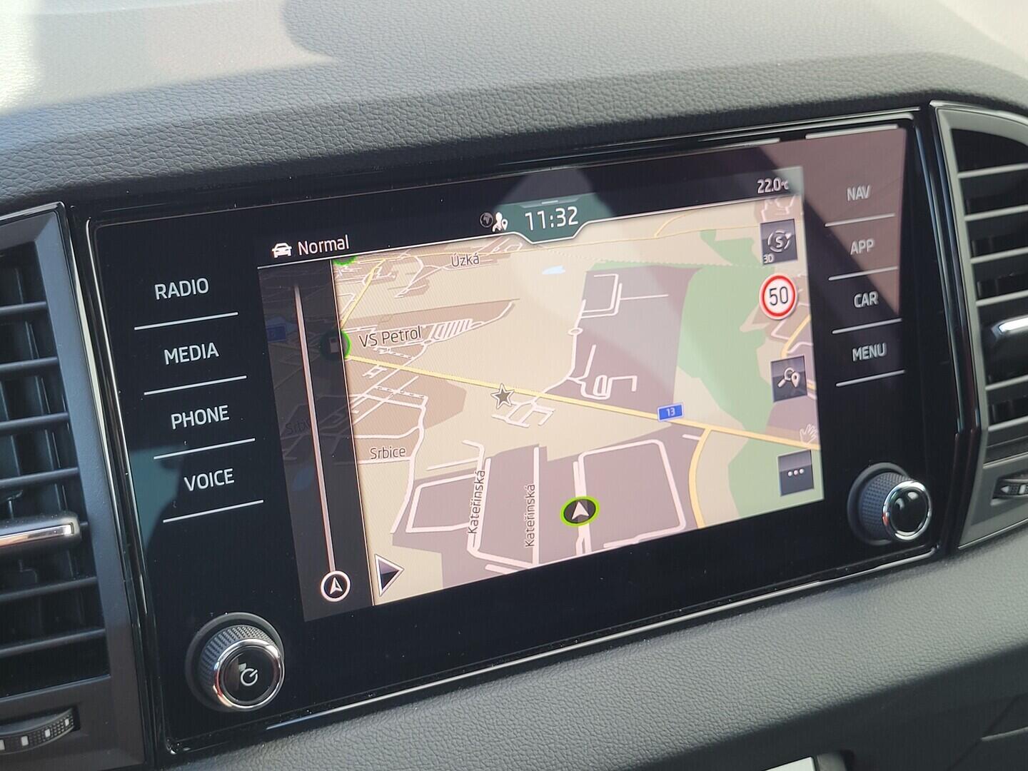 O619V08018_28.webp_KAROQ SportLine 1.5 TSI 110 kW automat, DPH