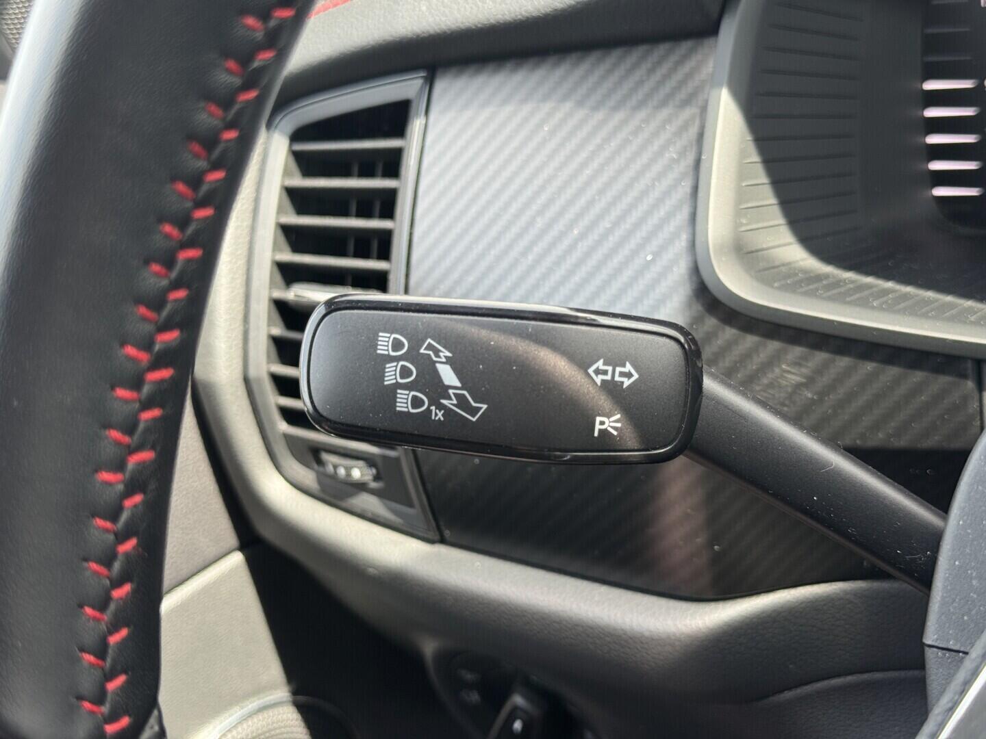 O619V08019_26.webp_KODIAQ RS 2.0 TSI 180 kW automat, DPH