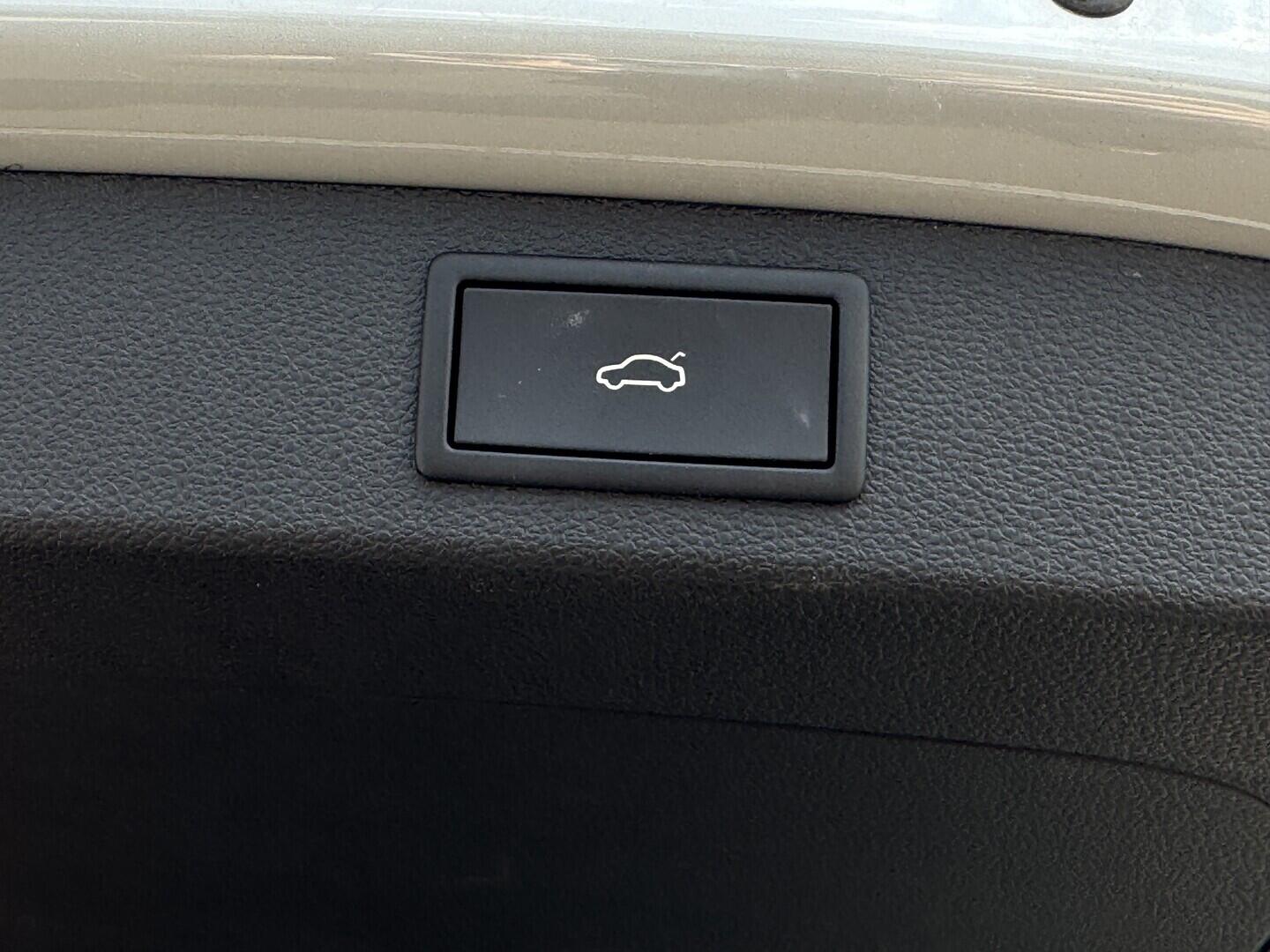 O619V08019_38.webp_KODIAQ RS 2.0 TSI 180 kW automat, DPH
