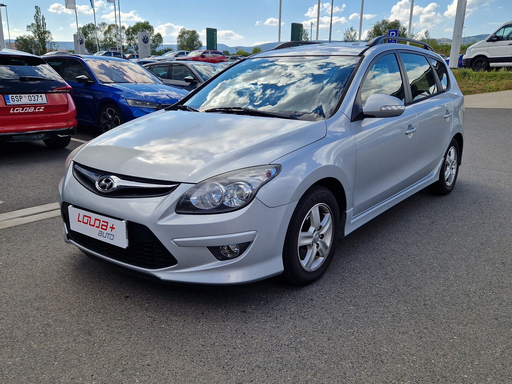 HYUNDAI I30  1.4 CVVT 80 kW manuál