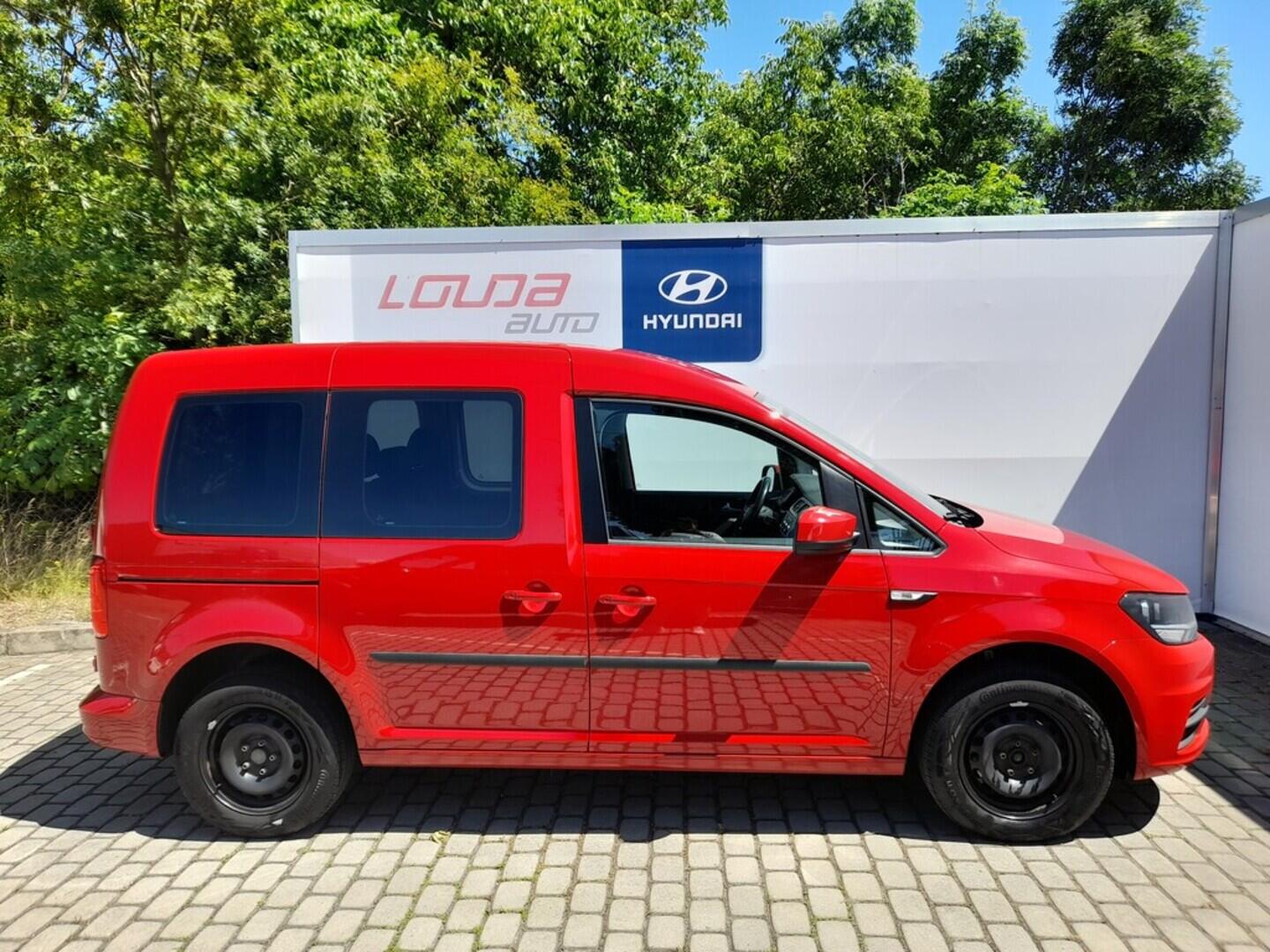 OB199V00549_16.webp_CADDY  2.0 TDI 75 kW manuál, DPH