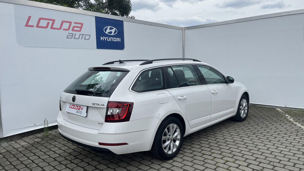 OB199V00566_11.webp_OCTAVIA Style 2.0 TSI 140 kW automat, DPH