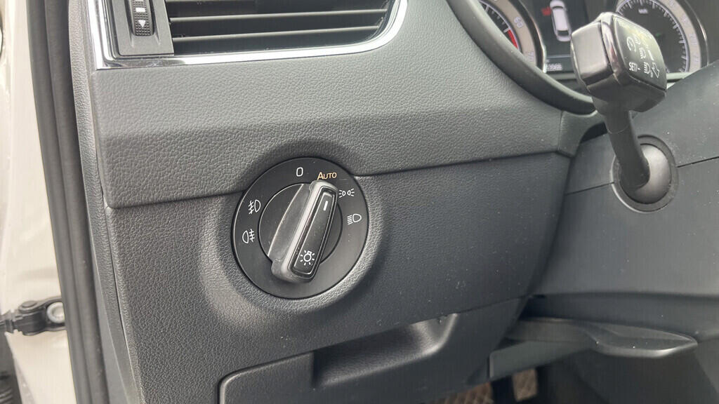 OB199V00566_22.webp_OCTAVIA Style 2.0 TSI 140 kW automat, DPH