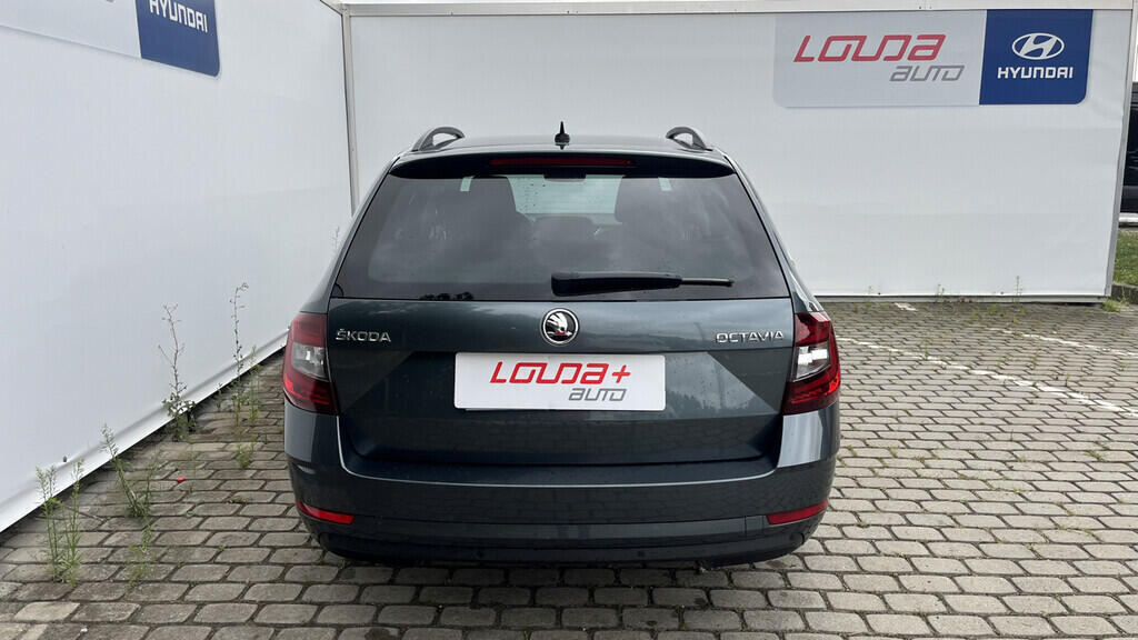 OB199V00567_17.webp_OCTAVIA Style 1.5 TSI 110 kW automat, DPH
