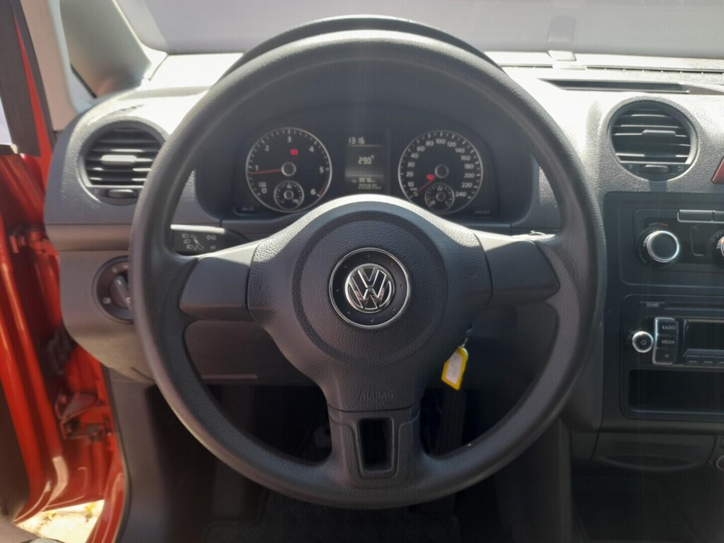 OB199V00575_15.webp_CADDY MAXI  1.6 TDI 75 kW manuál