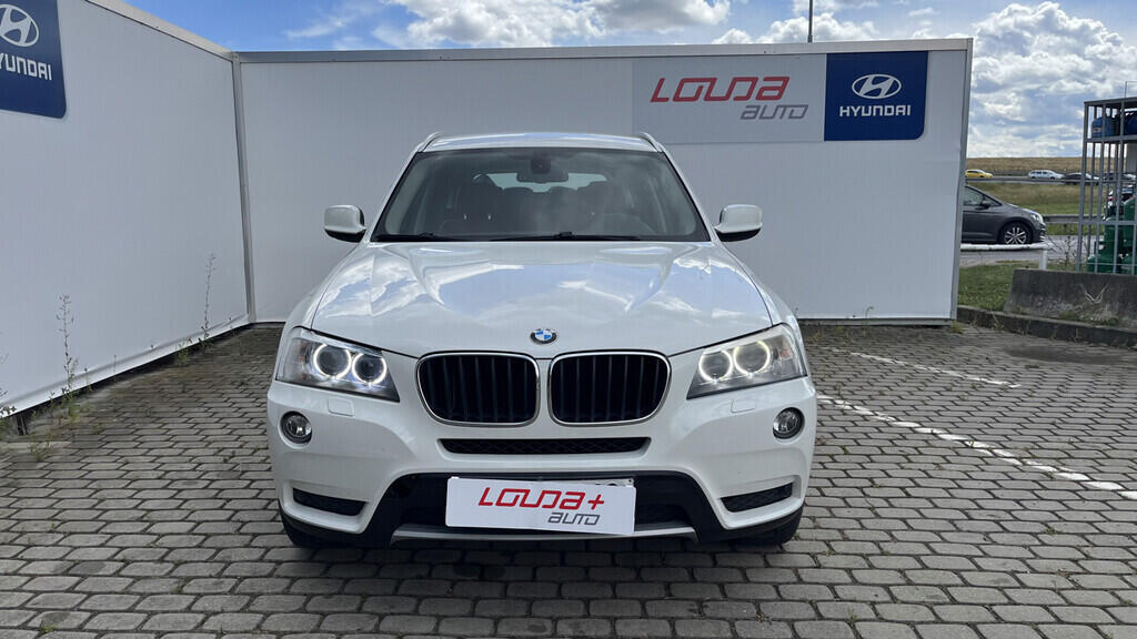 OB199V00576_13.webp_X3  2.0 xDrive 135 kW automat