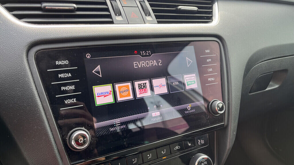OB199V00596_24.webp_OCTAVIA Style Plus 2.0 TDI 110 kW automat