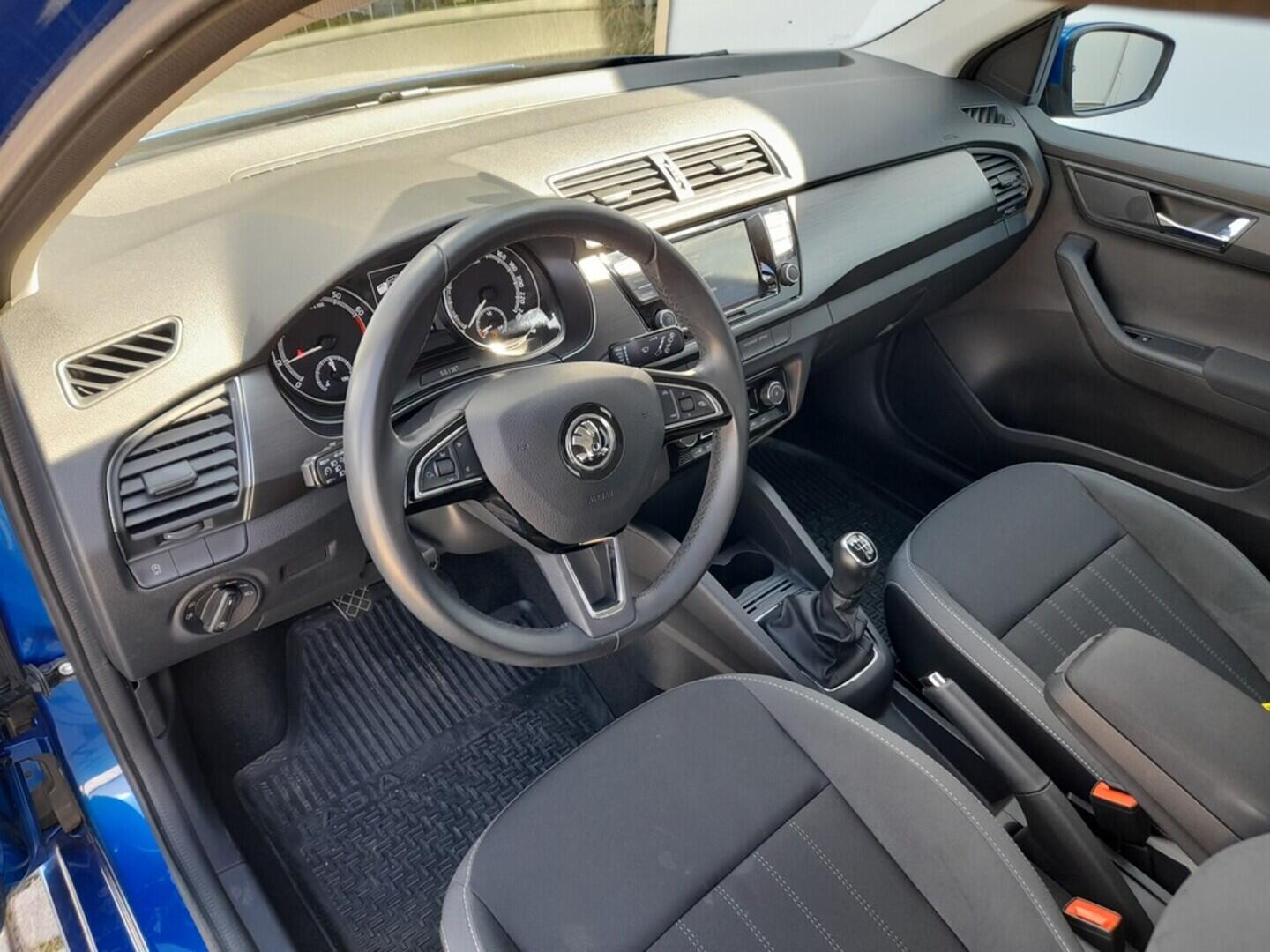 OB199V00612_20.webp_FABIA Style 1.0 TSI 81 kW manuál, DPH