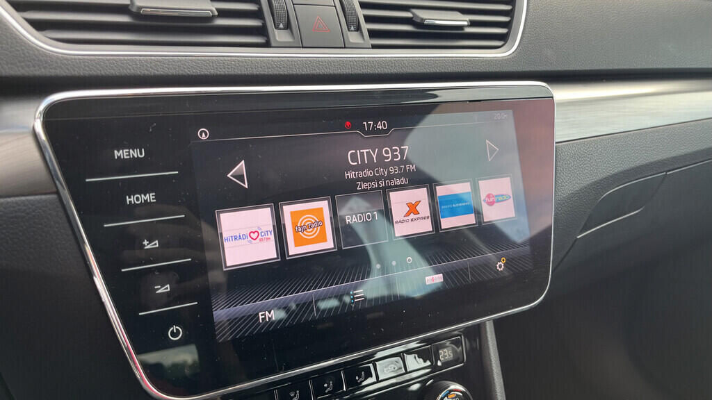 OB199V00613_24.webp_SUPERB Style 2.0 TDI 140 kW automat, DPH