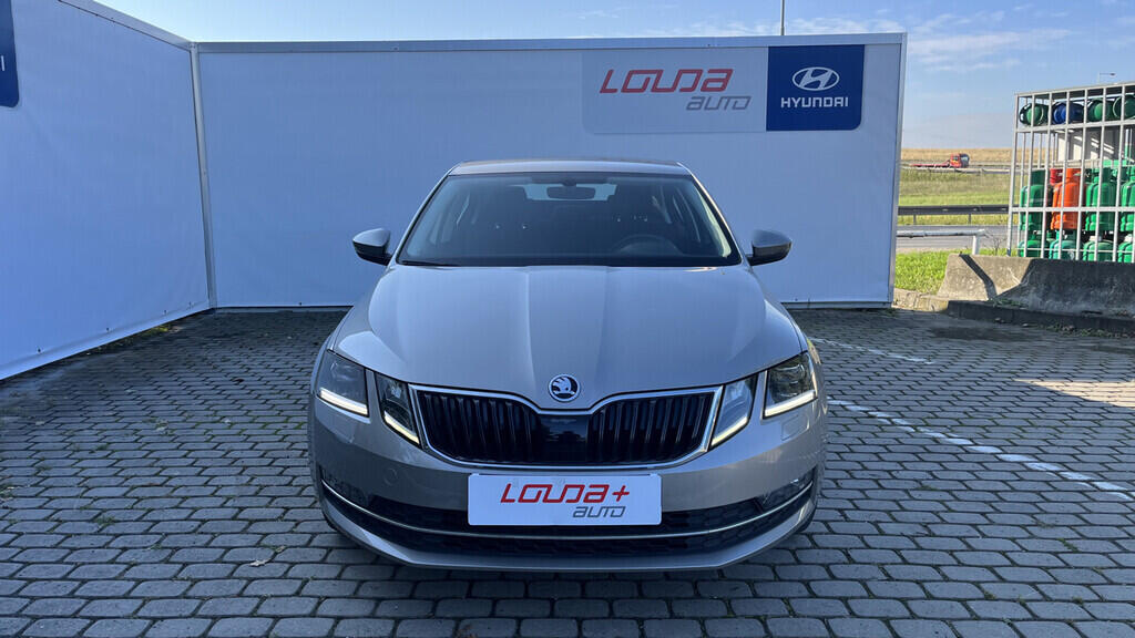 OB199V00622_13.webp_OCTAVIA Style 1.4 TSI 110 kW manuál