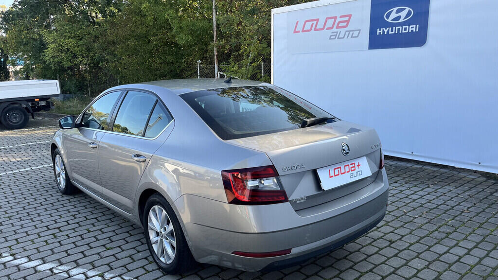 OB199V00622_15.webp_OCTAVIA Style 1.4 TSI 110 kW manuál