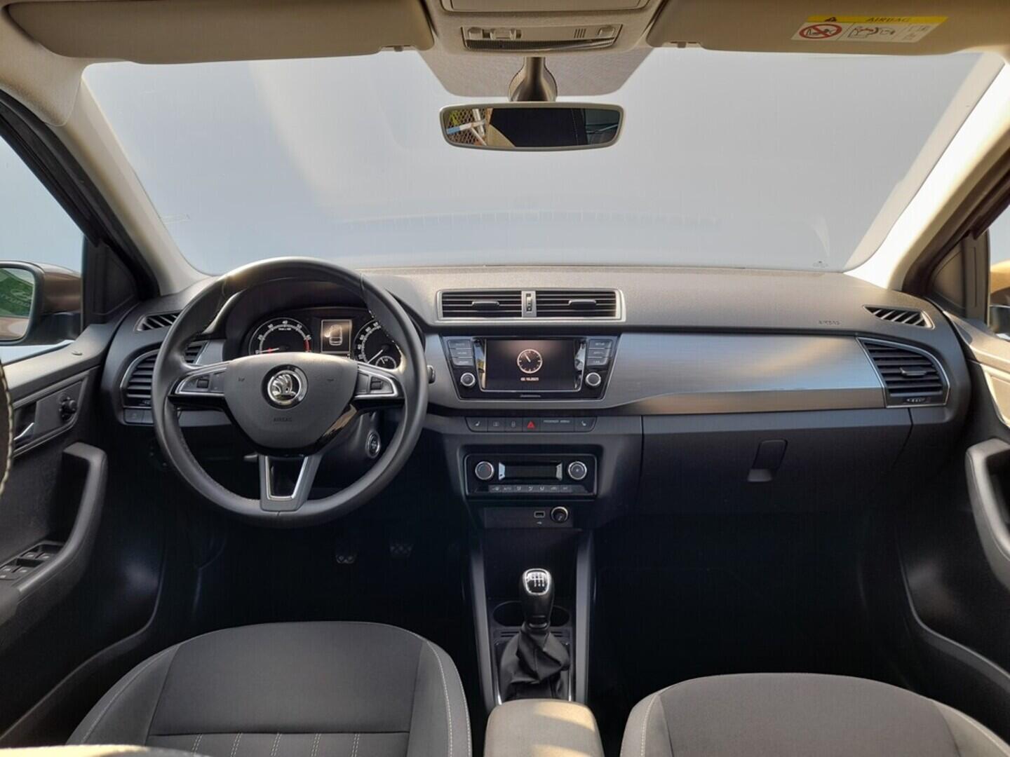OB199V00623_18.webp_FABIA Style Plus 1.0 TSI 81 kW manuál