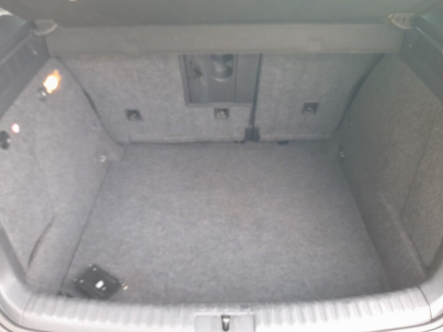 OB199V00626_31.webp_TIGUAN  1.4 TSI 110 kW manuál