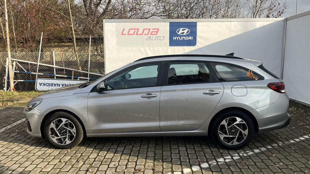 OB199V00640_12.webp_I30  1.0  74 kW manuál, DPH